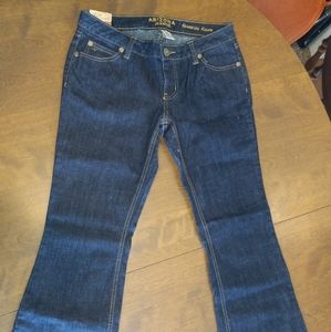 NWT Arizona Flare Jeans Size 9 Short